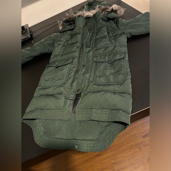 Moose Knuckles Jacket - Picture 5 of 7